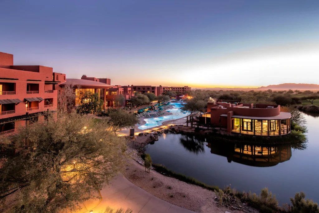 phxwp-exterior-4042-hor-clsc